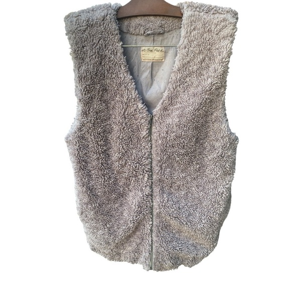 WE THE FREE Great Escape Teddy Vest I Size: S - Picture 3 of 11